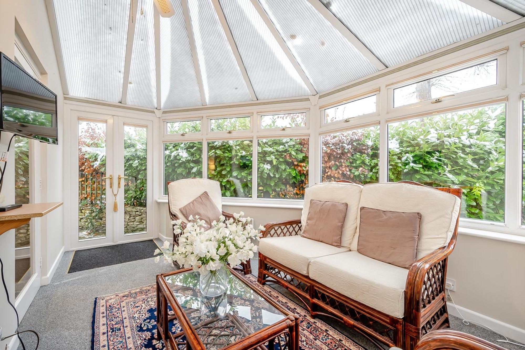 Elvington Cottage - Family-Friendly Cheerful House At The Heart Of The Cotswolds Bourton-on-the-Water Exterior photo