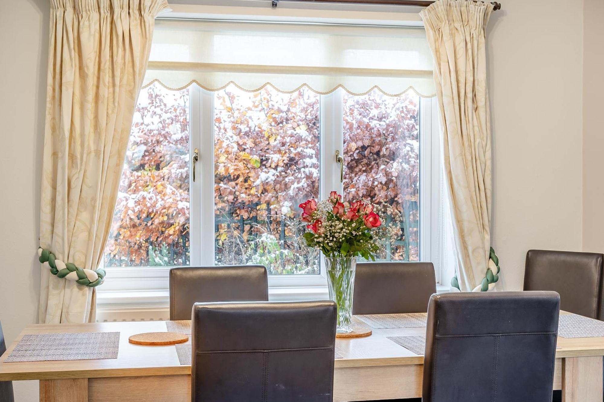 Elvington Cottage - Family-Friendly Cheerful House At The Heart Of The Cotswolds Bourton-on-the-Water Exterior photo
